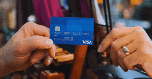 El auge de las tarjetas de crédito co-marcadas: por qué las marcas y los usuarios las prefieren